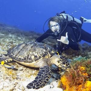 Meet your Posher, Tyler